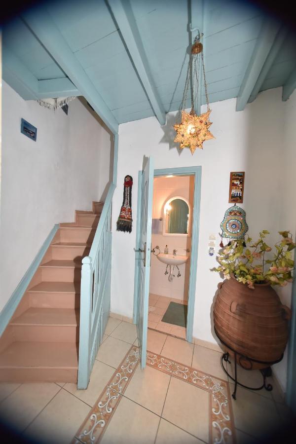 Traditional House By The Sea Μανδράκι Εξωτερικό φωτογραφία